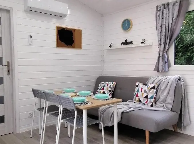 Czadomki בית נופש אוסטראון